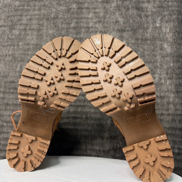 GBG Los Angeles Brown Lace Up Ankle Boots Block Heel Women’s 5.5(B109) - Picture 8 of 9